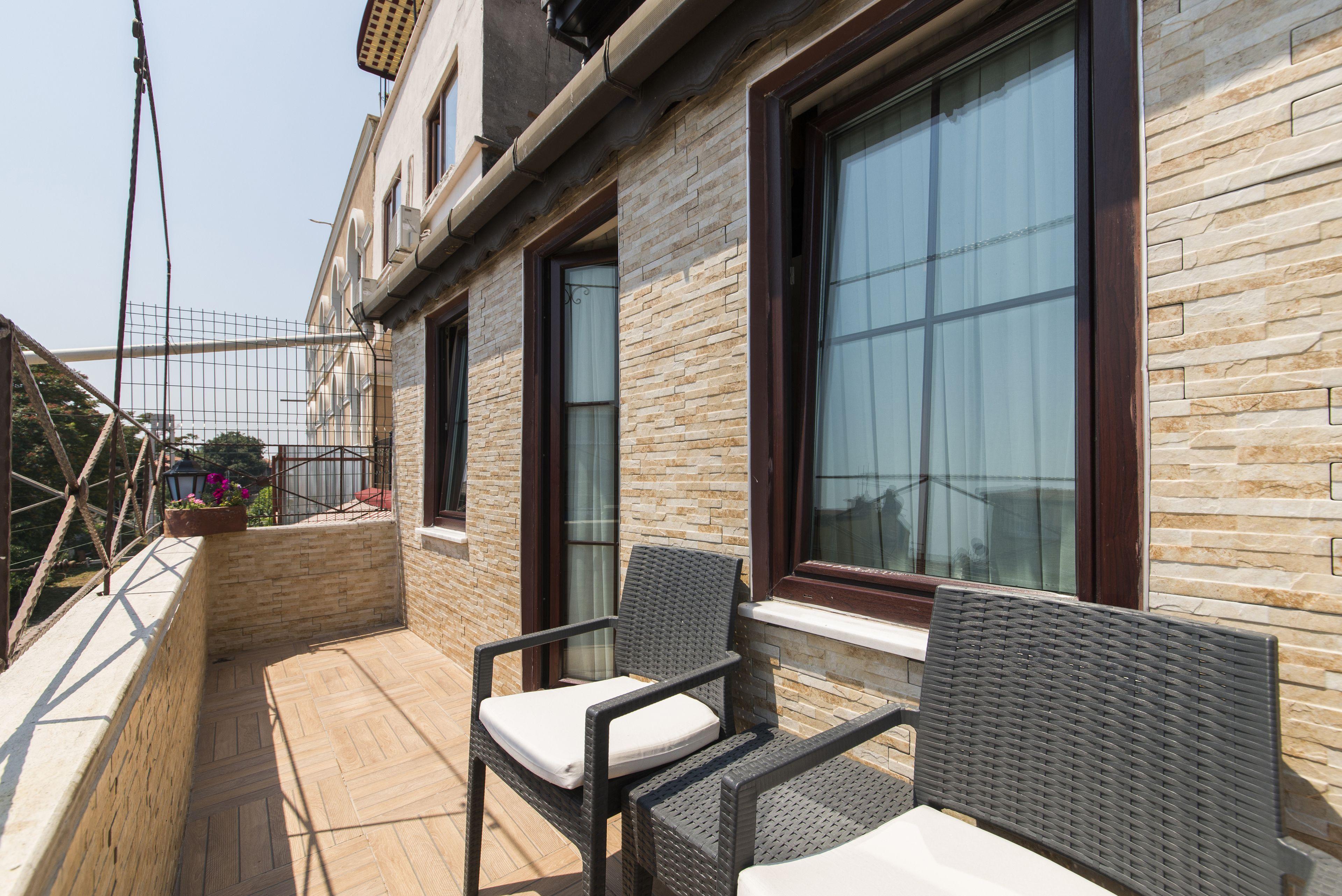 Naz Wooden House Inn — Photos 1